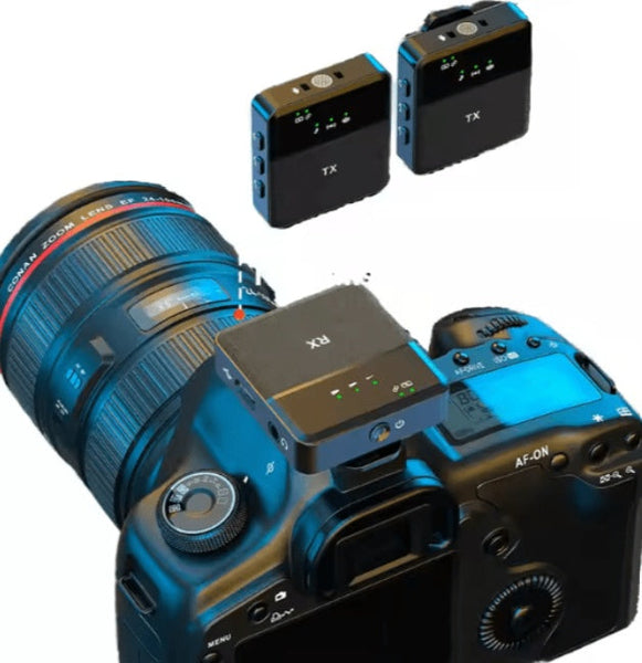 HKM-360595 Dual-Channel Wireless Microphone System with Receiver for Smartphones and Cameras