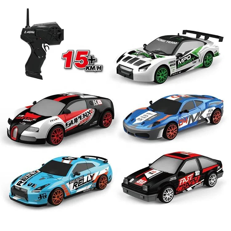 HKM-362067 1:24 Scale 4WD Remote Control Drift Car with USB Charger and LED Light