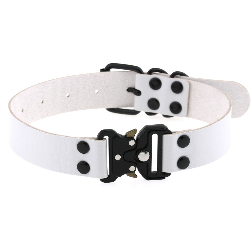 HKM-3628733 Creative Simple Release Buckle Leather Collar Necklace for Unisex - 49cm Adjustable Length