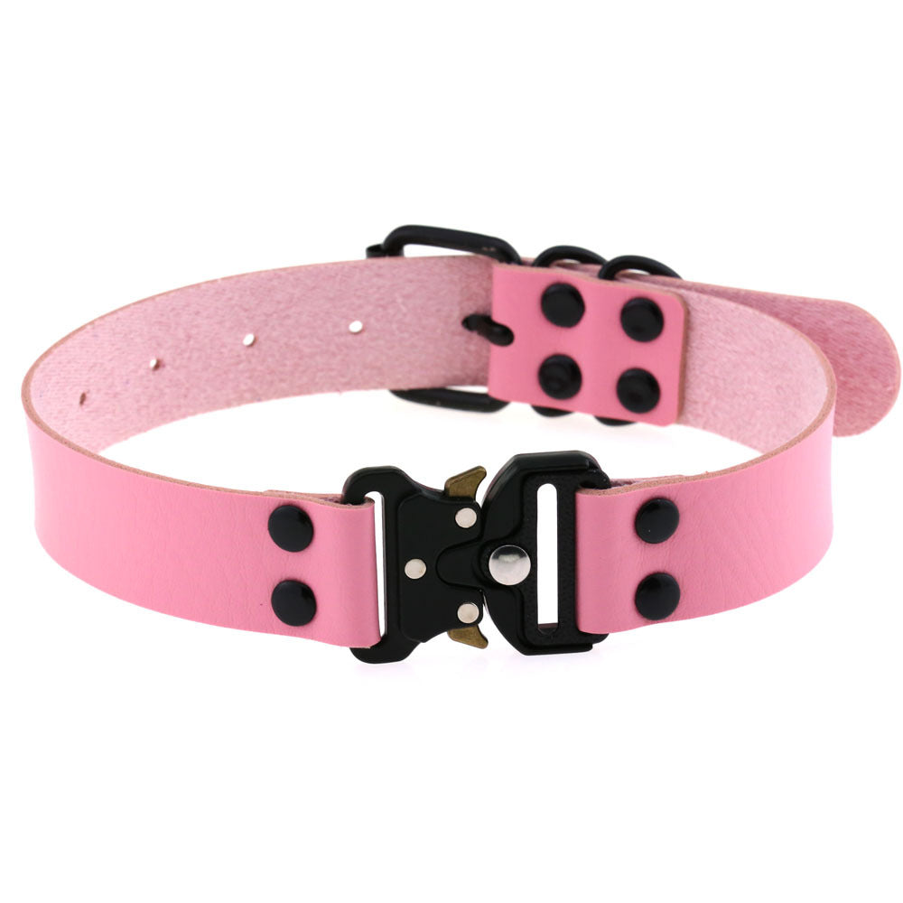 HKM-3628733 Creative Simple Release Buckle Leather Collar Necklace for Unisex - 49cm Adjustable Length