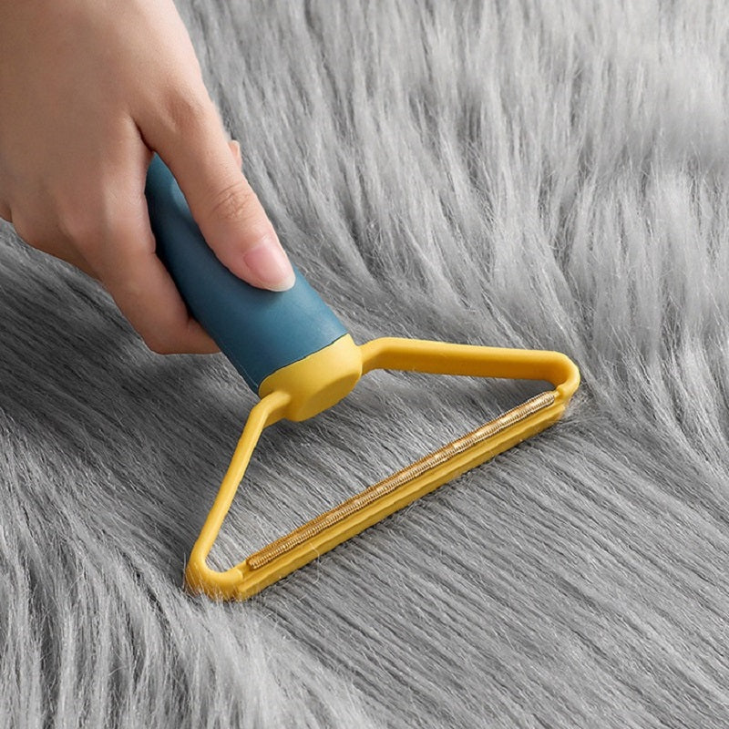 HKM-3666749 Portable Pet Hair Remover Brush for Clothes and Sofas - Manual Lint Roller and Fabric Shaver Tool