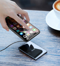 HKM-370323 Wireless Charger for iPhone 8X, Samsung S10, and Xiaomi Devices - 15V Fast Charging, Black/Silver