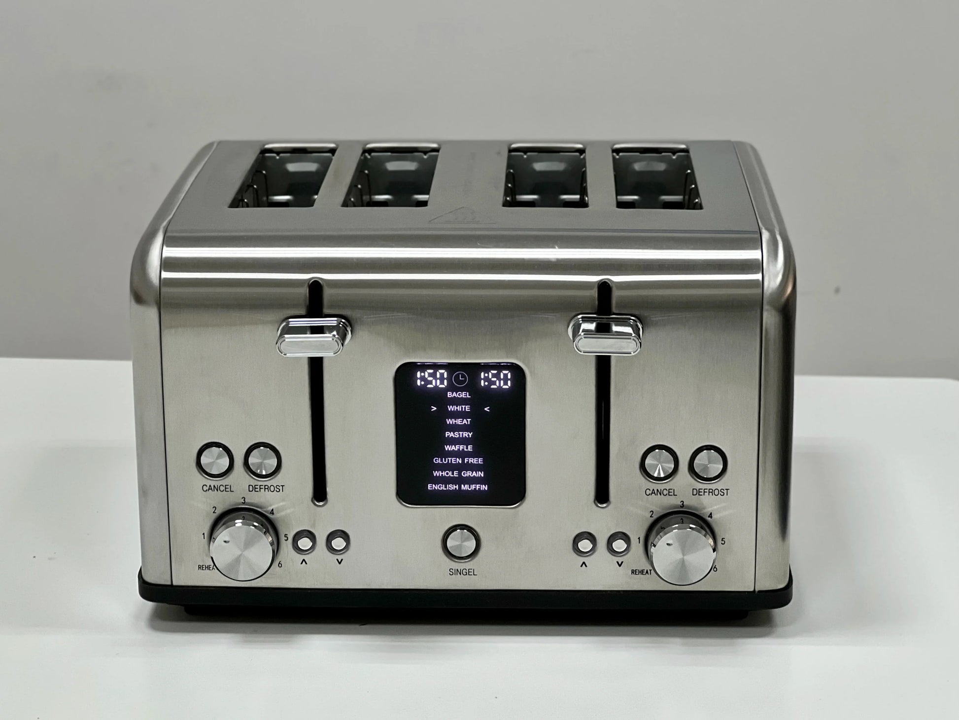 HKM-371347 Stainless Steel 4-Slice Digital Toaster with LED Display and Dust Cover