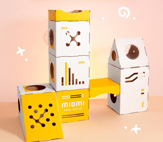 HKM-3734077 Eco-Friendly Corrugated Cat Villa House - Durable Cardboard Design for All Cat Breeds