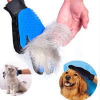 HKM-3770941 WAC BOX 3: Complete Pet Care Set with Blue Rabbit Toy, Fish-Shaped Toy, Stainless Steel Spoon, Pet Cover, Phone Holder, and Brush Glove