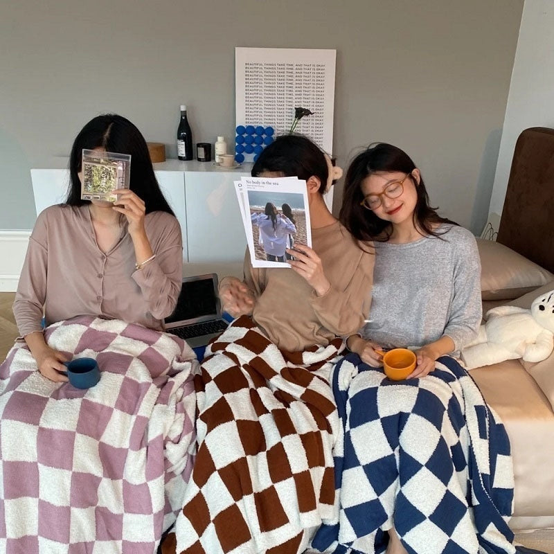 HKM-380499 Geometric Pattern Thin Air Conditioning Blanket for All Seasons - 127 x 152 CM