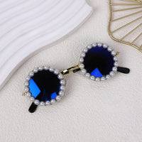 HKM-3820861 Pearl-Rimmed Round Sunglasses for Cats and Dogs - Stylish Costume Accessory for Parties and Celebrations