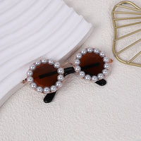 HKM-3820861 Pearl-Rimmed Round Sunglasses for Cats and Dogs - Stylish Costume Accessory for Parties and Celebrations