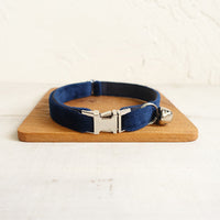 HKM-3852349 Navy Blue Double-Layer Soft Velvet Pet Collar for Cats, Size S and L