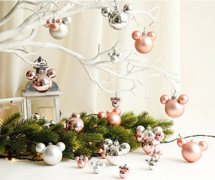 HKM-388179 Christmas Ornaments Set - Reindeer, Gingerbread Man, and Bear Charms in Various Colors