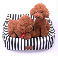 HKM-3888957 Cozy Square Canvas Pet Home for Dogs and Cats - Available in Sizes S, M, L