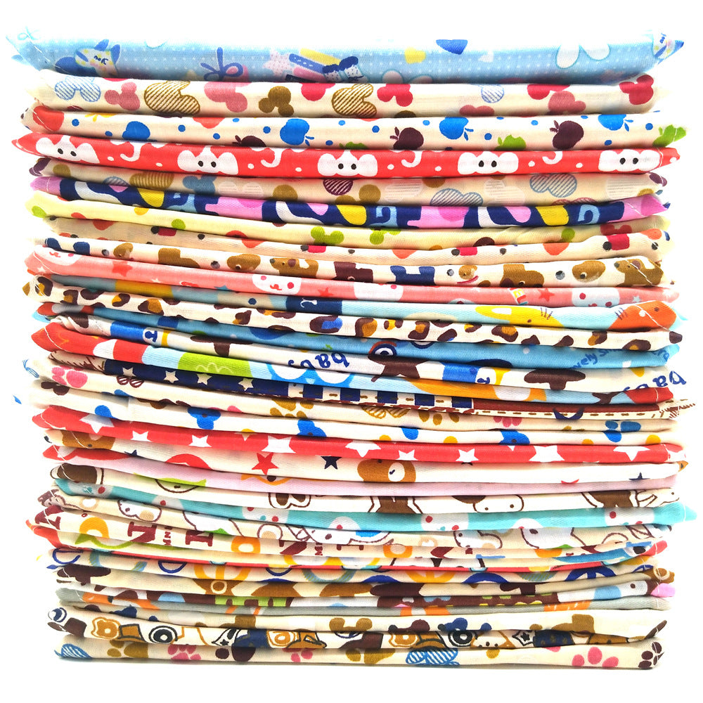 HKM-3907773 Pet Triangle Shaped Drool Towel for Dogs - Stylish Cloth Accessory in S/M Sizes
