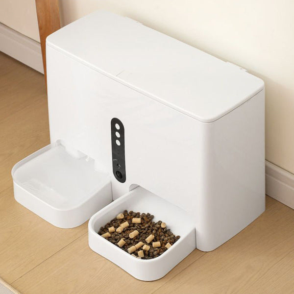 HKM-3933373 Automatic Pet Feeder and Water Dispenser for Dogs and Cats - White