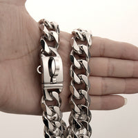 HKM-3935165 Titanium Steel Dog Chain Collar with Polished Finish and Vacuum Plating