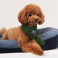 HKM-3940541 Wool Pet Scarf for Small Dogs and Cats - Warm and Stylish in Green and Red