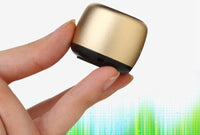 HKM-396947 Portable Bluetooth Speaker with 6-Hour Playtime and 10m Transmission Range - Compact Plastic Design with Accessories