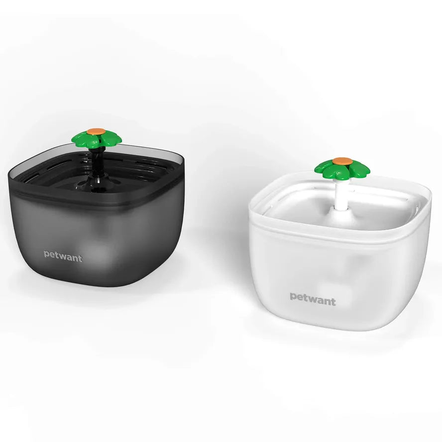 HKM-398227 Pet Water Fountain with 2L BPA-Free Capacity and 360° Water Outlet, Automated Filter System and Ultra-Quiet Pump