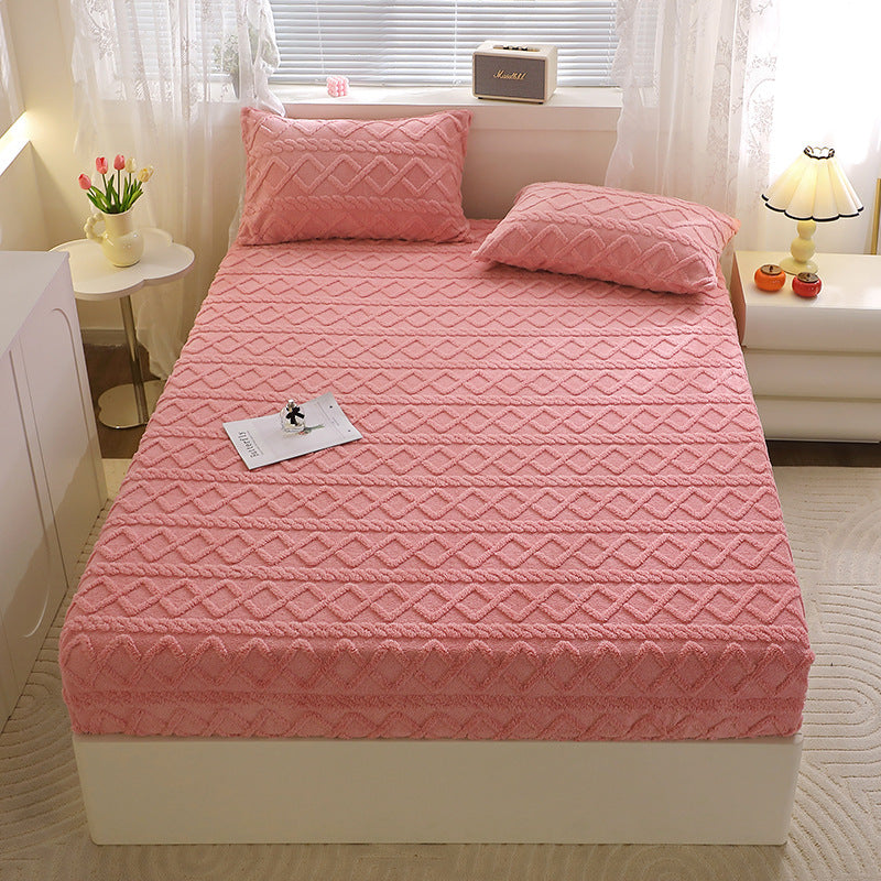 HKM-398419 Taffon Quilted Fitted Sheet in Various Sizes - Polyester-Cotton Blend with Tie Dye Design