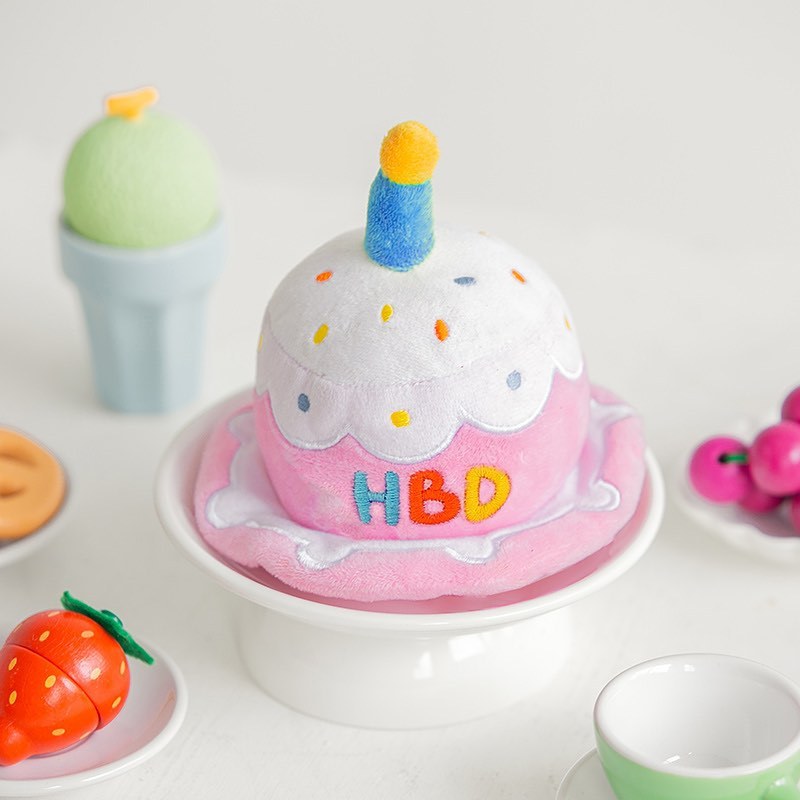 HKM-4020541 Adorable Plush Cake Birthday Hat for Dogs and Cats - Pink White, 11x12cm