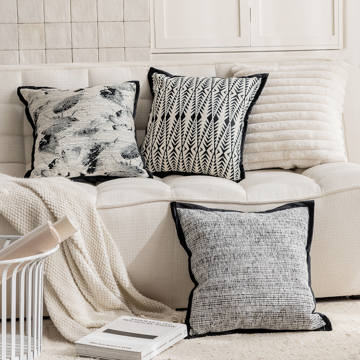 HKM-403027 Modern Decorative Throw Pillow Case in Various Patterns and Colors - 45x45cm