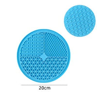 HKM-4069821 Silicone Dog Licking Pad for Interactive Play and Slow Feeding, 15cm x 15cm or 20cm x 20cm