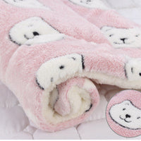 HKM-4083773 Four Seasons Universal Pet Mat - Flannel & Lamb Wool Cozy Bed for Small Animals