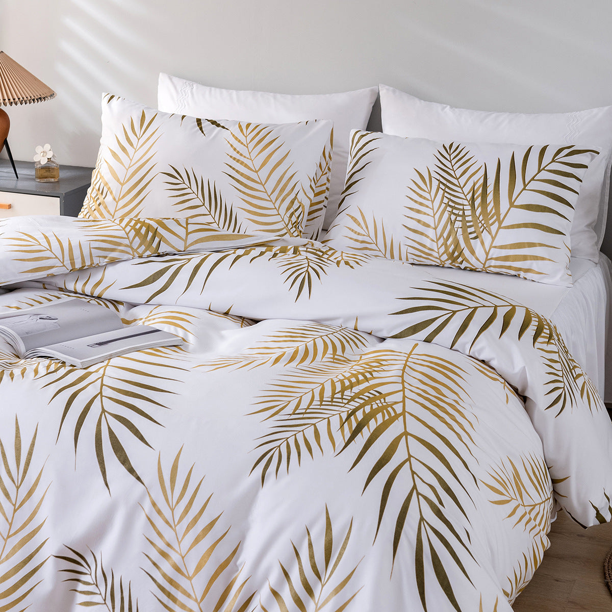 HKM-408979 Printed Leaves Bedding Set with Pillowcases - Various Sizes Available