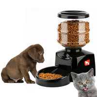 HKM-4154813 Automatic Pet Food Dispenser with Timing Function, 5.5L Capacity, Plastic Feed Container in Black and Red