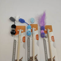 HKM-4161597 Little Ants Cat Treats: Tantalizing Teaser Sticks for Playful Felines
