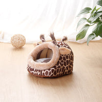 HKM-4183869 Cozy Flannel Pet Bed for Small Animals - Ideal for Guinea Pigs, Ferrets, Hamsters, and More