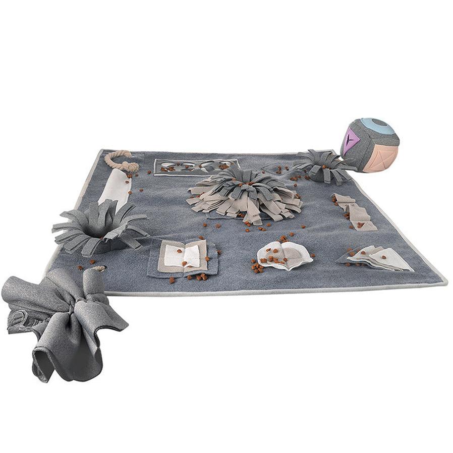 HKM-419219 Sniffing Mat for Dogs - Polar Flannel Pet Interactive Toy - 70x70CM Gray