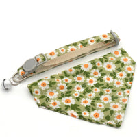 HKM-4202685 Floral Nylon Pet Triangular Scarf Collar - Adjustable for Small Pets