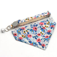HKM-4202685 Floral Nylon Pet Triangular Scarf Collar - Adjustable for Small Pets