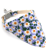 HKM-4202685 Floral Nylon Pet Triangular Scarf Collar - Adjustable for Small Pets