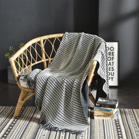 HKM-425107 Waffle Pattern Tassel Woolen Blanket for Sofa - Modern Design 130x170 cm