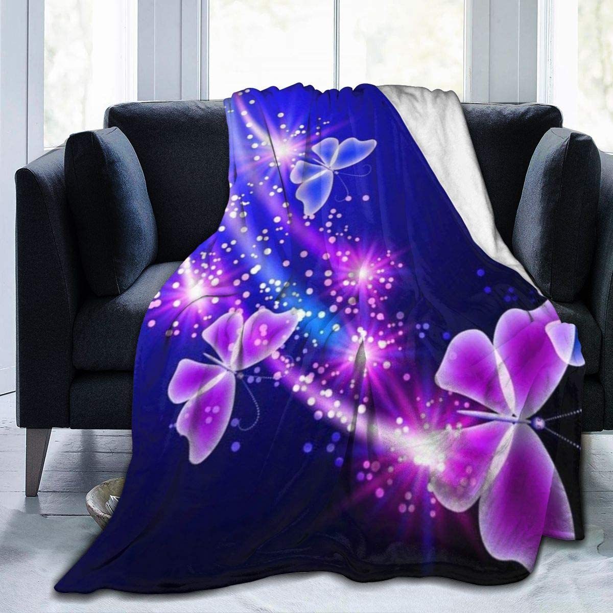 HKM-427411 Purple Flannel Blanket for All Seasons - Soft Polyester Material