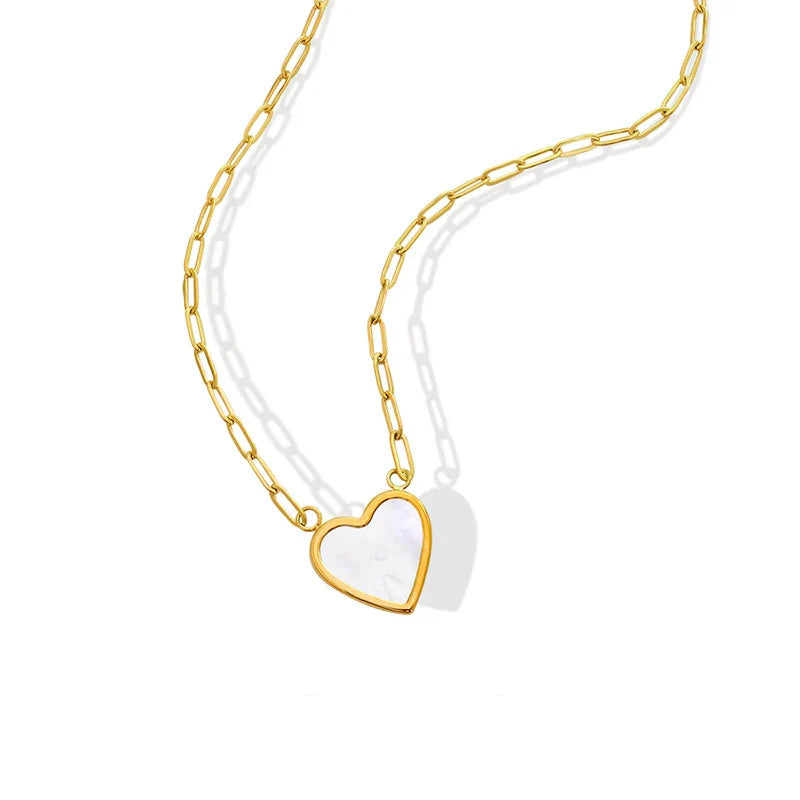 HKM-428627 18k Gold Plated Heart Shell Pendant Necklace Trendy Stainless Steel Jewelry Wholesale