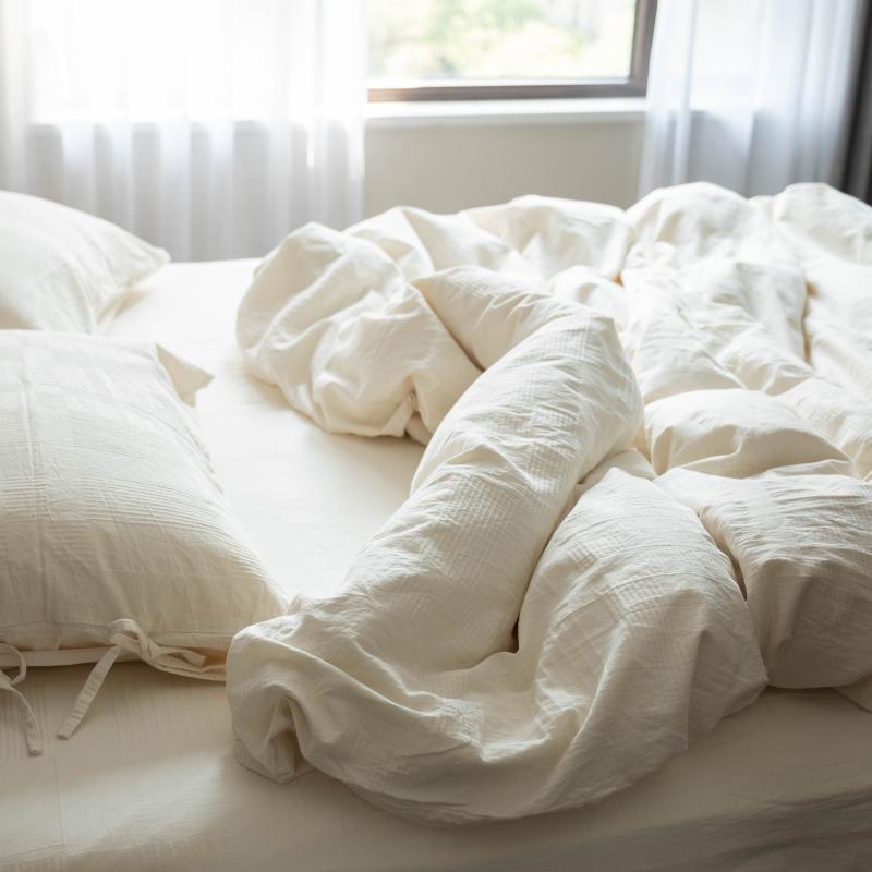 HKM-430547 Cotton Hotel Style Bed Linen Set in White - Four Piece Bedding Collection
