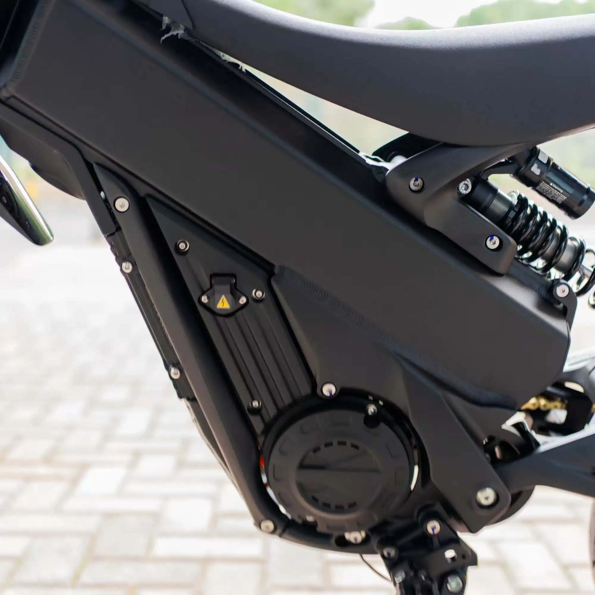 HKM-431315 60V 6500W Electric Dirt Bike, 120KM Range, Aluminum Alloy Frame, Hydraulic Disc Brakes, Off-Road Adventure Ready