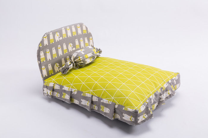 HKM-4407485 Cozy Pet House Dog Bed with Candy Shape Pillow - Removable Washable Cotton Cloth