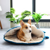 HKM-4411453 Removable and Washable Pet Kennel with Plush Warmth in Green, Blue, and Black Shark Designs