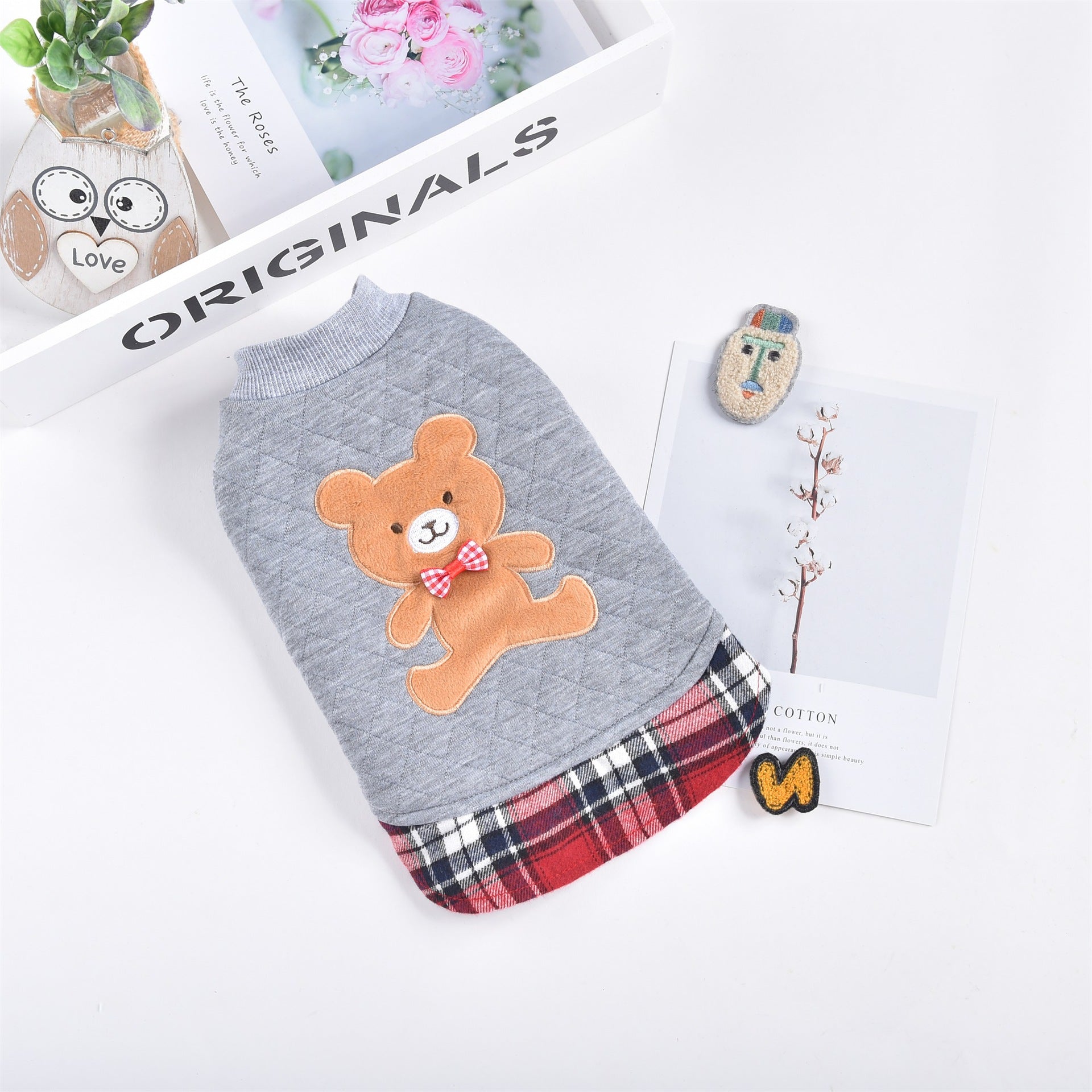 HKM-4424509 Warm Teddy Top for Small Dogs - Two-Legged Rhombus Design in Gray and Pink, Multiple Sizes Available
