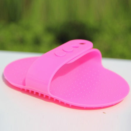 HKM-4426557 Dual-Color Elliptical Dog Bath Brush for Gentle Grooming and Cleaning