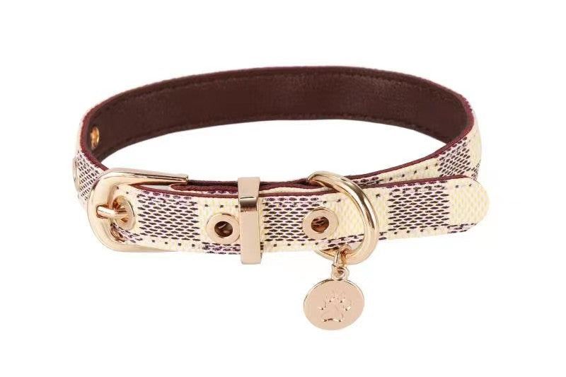 HKM-4426685 Floral Pattern PU Leather Pet Collar with Matching Leash - Milky White, Brown, Dark Gray Plads