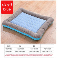 HKM-4440253 Comfortable Cloth Car Pet Cushion for Pets - Ideal for Travel and Relaxation