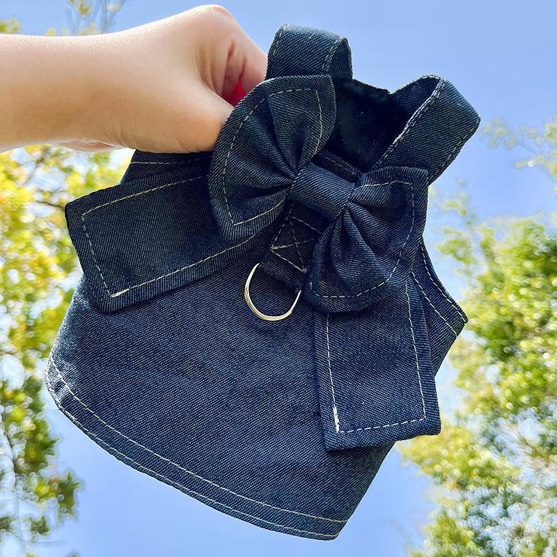 HKM-4454077 Denim Dog Skirt with Leash Attachment for Stylish Outdoor Walks