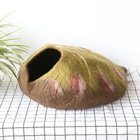 HKM-4455741 Wool Felt Cat House - Various Designs for Cozy Cat Napping