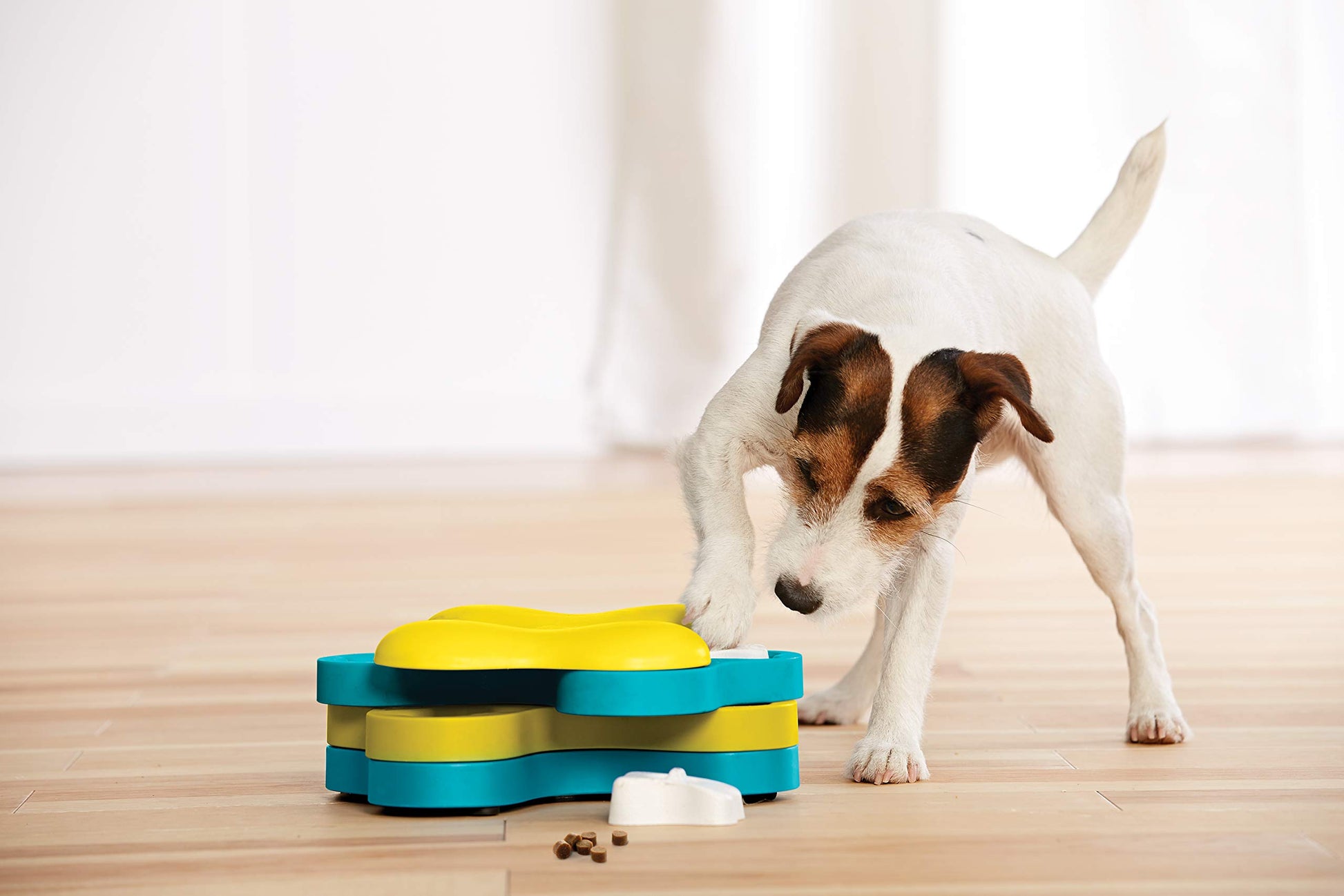 HKM-4456509 Educational Bone-shaped Food Leaker Pet Toy - Durable ABS Material in Orange, Yellow, and Blue