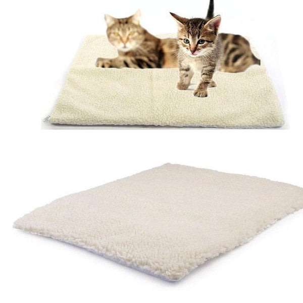 HKM-450323 Self-Heating Pet Mat for Cats and Dogs - Hand Sewn with Lamb Hair and Tin Foil, Available in Small and Large Sizes