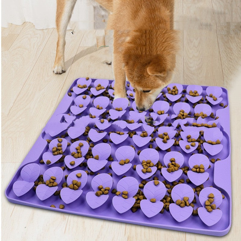 HKM-456019 Pet Silicone Licking Pad with Suction Cups - Multi-Color Feeding Solution for Dogs